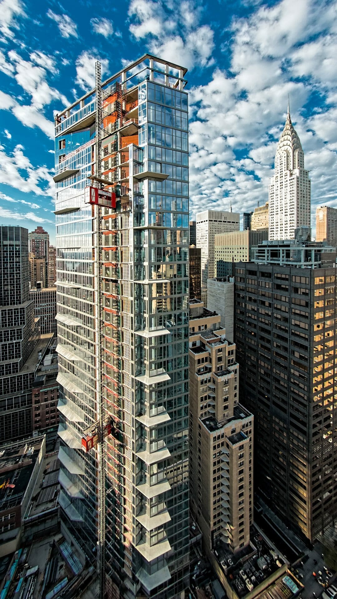 Manhattan residential skyscraper under construction